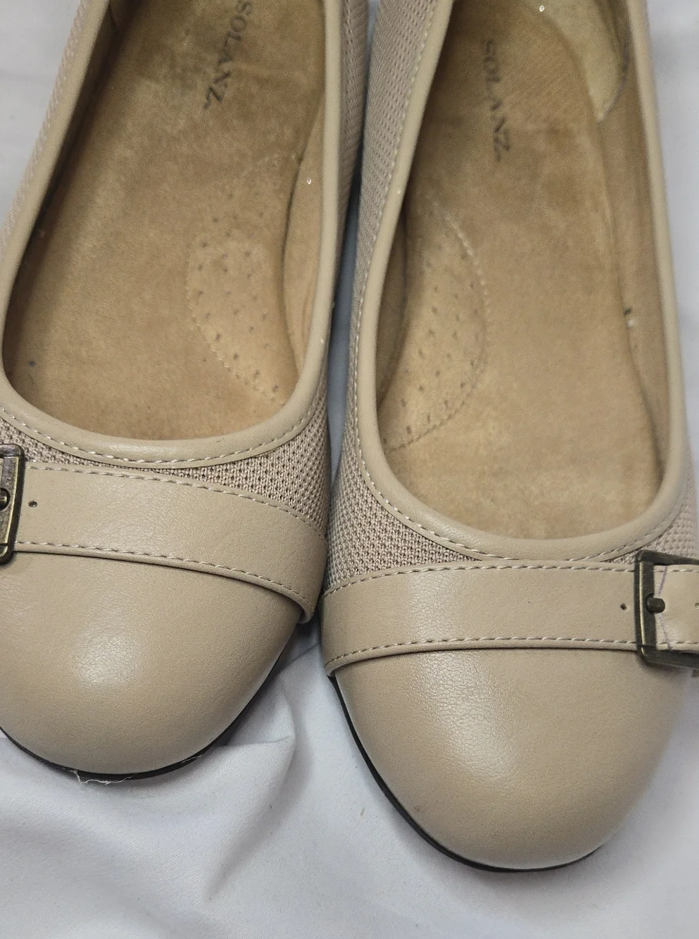 Solanz Charlotte Neutral Beige Ballet Flats with Buckle Women's 9.5 Wide